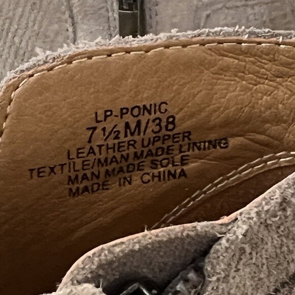 Lucky Brand Womens Size 7.5 Taupe Suede Ponic Bootie - Picture 7 of 7